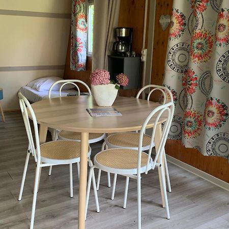 Camping Calme Et Nature Iserand Vion  エクステリア 写真