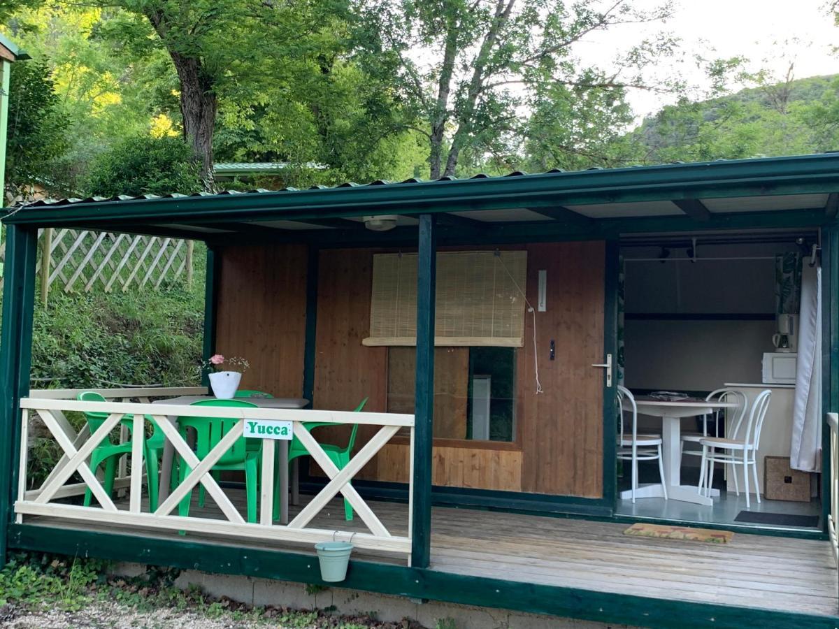 Camping Calme Et Nature Iserand Vion  エクステリア 写真